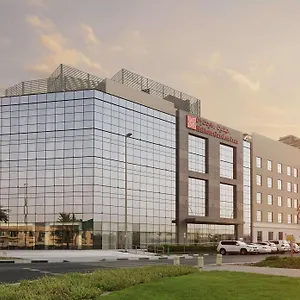 4* Отель Hilton Garden Jumeirah